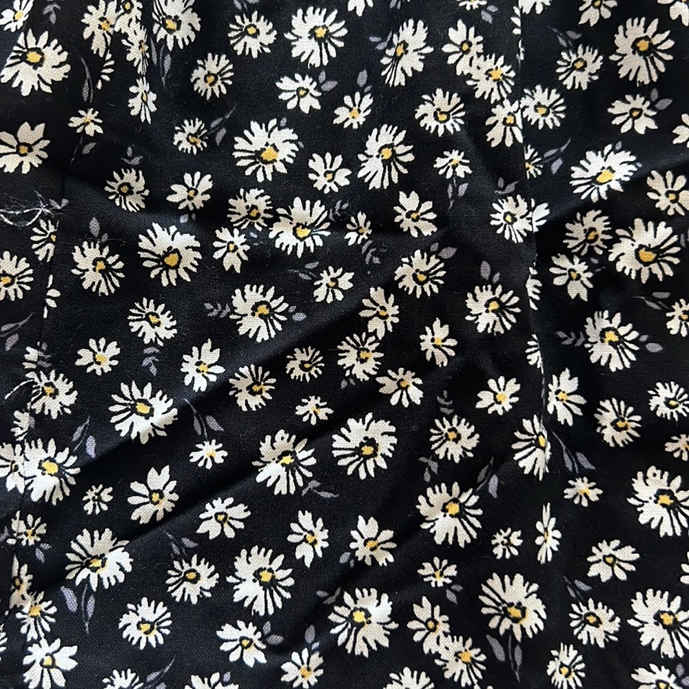 So Daisy Top - Picture 2 of 7